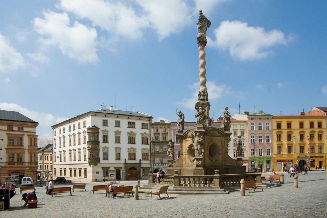 Apartman Dolni Namesti Olomouc Ngoại thất bức ảnh